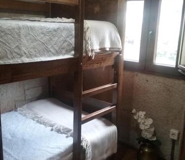 Caldas de Reis House | Family-Friendly Casa Do Conde with Top Guest Rating 9/10