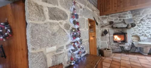 Vilaboa House | Discover Casa do Crego: Oceanfront Retreat, Guest Rated 9.8