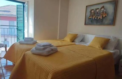 Carrazeda de Ansiaes Apartment | Pet-Friendly Stay at Casa do Cruzeiro with 10/10 Reviews