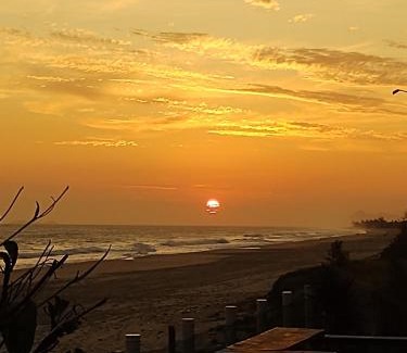 Marica House | Experience Oceanfront Bliss at Casa do Deck - 4 Stars