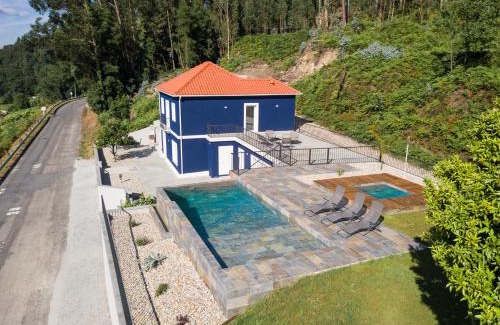 Melgaco House | Experience Casa do Demo: Oceanfront Retreat with Pool