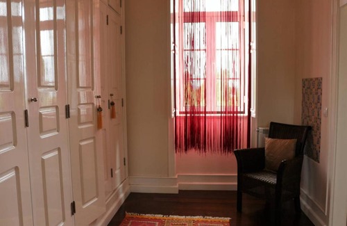 Eixo Villa | Discover Casa do Eixo: 4-Star Haven with Pool & Pet-Friendly