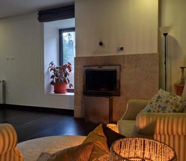 Arcozelo House | Relax at Casa do Engenho with Oceanfront Views & Pool