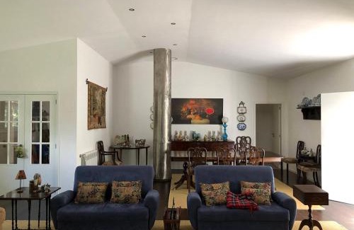 Vimioso House | Galo House: Family-Friendly Retreat with Top Guest Ratings