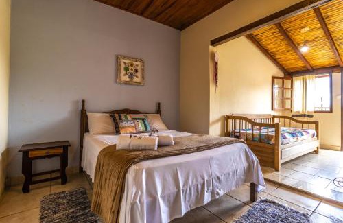 Conceicao do Ibitipoca Hotel | Discover Pousada Casa do Geninho: Family-Friendly Retreat