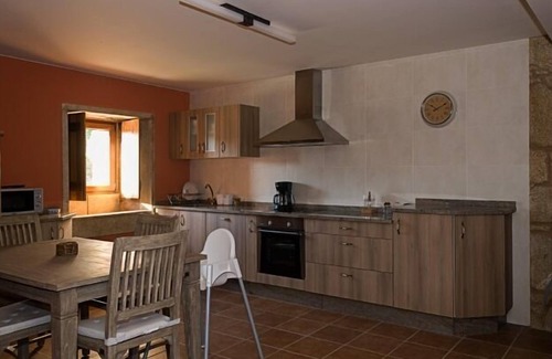 Santa Comba Cottage | Perfect Oceanfront Retreat: Casa do Ghabino for 10 Guests