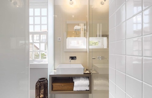 Old Town Hotel | Experience Casa do Juncal: Guest Rated 9.8 with Spa & Dining