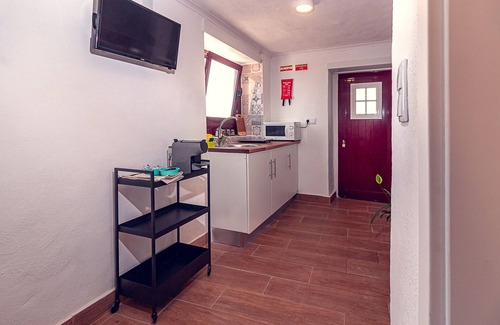 Portalegre House | Discover Comfort at Casa do Largo - Central Village Escape
