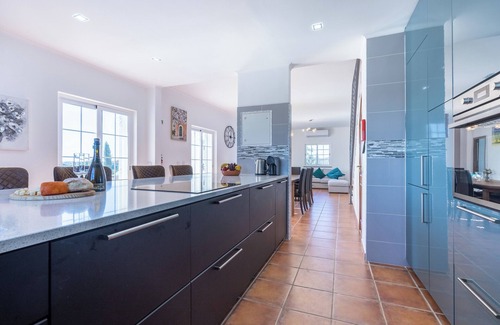 Conceicao Villa | Discover Casa do Limoeiro with Private Pool & Breakfast