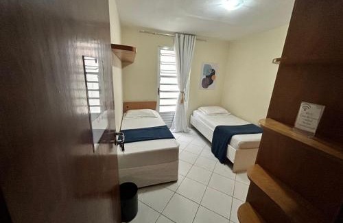 Bacacheri House | Casa do Loro Hospedagem