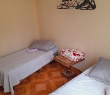 Casa Verde House | Family-Friendly Stay at Casa do Luis with Kitchen Facilities