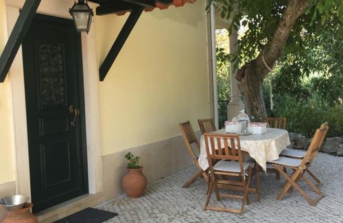 Alcobertas House | Casa do Moinho: Guest Rated 9/10 with Family-Friendly Amenities