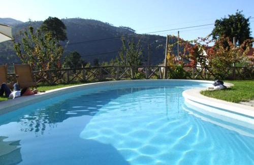 Cinfaes House | Discover Oceanfront Bliss at Casa do Moleiro - Rated 9.6