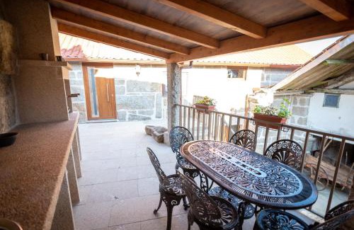 Mondim de Basto House | Delightful Casa do Morgado: 4-Star Guest Rated at 9.6
