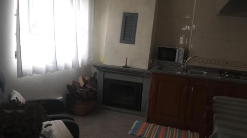 Seia House | Discover Casa do Outeirinho: Pet and Child Friendly Retreat