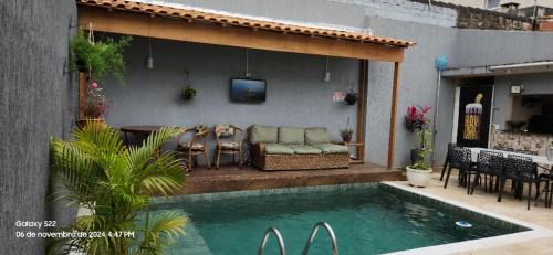 Balneario Praia do Pernambuco House | Pet-Friendly Casa do pé de Jabuticaba with Oceanfront Bliss