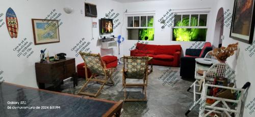 Balneario Praia do Pernambuco House | Pet-Friendly Casa do pé de Jabuticaba with Oceanfront Bliss