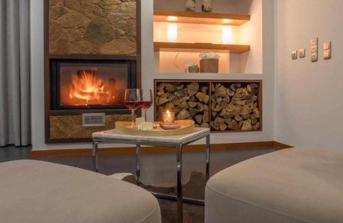 Gondufe Villa | Casa do Paraíso: Guest Rated 10/10 with Private Pool