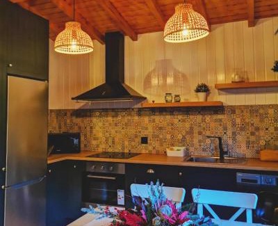 Cabril House | Relaxing Mountain Lodge with Pool and Ocean Views