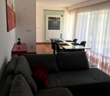 Nacieira de Sarnes House | Pet-Friendly Getaway at Casa do Passadiço - 8.9/10 Rated
