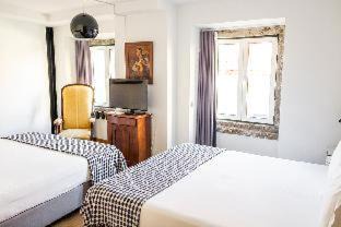 Misericordia House | Experience Casa do Patio by Shiadu: Family-Friendly Retreat