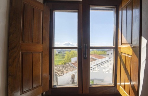 Aljezur House | Pet-Friendly Retreat at Casa do Pelourinho - Rated 9/10