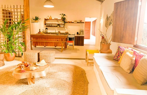 Atins House | Cozy Casa do Pescador Atins with Oceanfront Pool & Spa