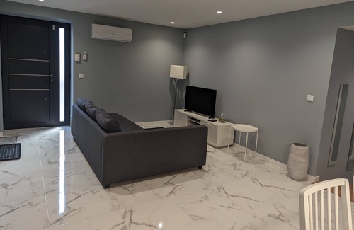 Vila Verde House | Pet-Friendly Family Retreat at Casa do Pico