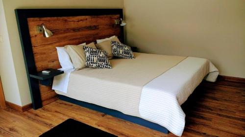 Vila Real House | Exceptional Stay at Casa Do Prado Guesthouse with Ocean Views