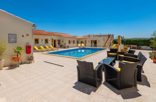 Silves Bed & Breakfast | Discover Casa dos Ninos: Oceanfront Family Retreat
