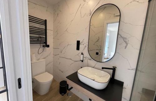 Bolano House | Family-Friendly Comfort at Casa Do Queixeiro Hotel