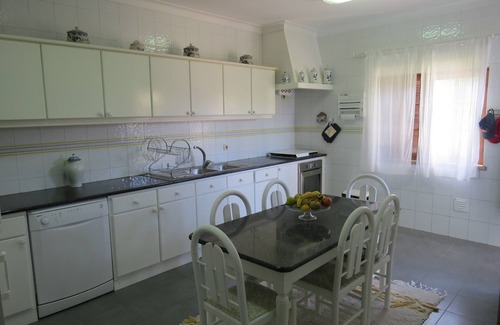 Bravaes House | Unforgettable Stay at Casa do Real - Nature & River Beach