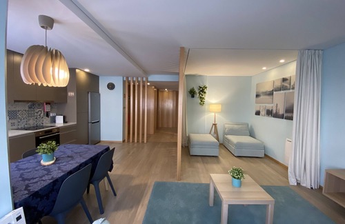 Monserrate House | Cozy Oceanfront Apartment at Casa do Recife