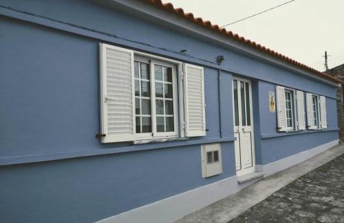 Horta House | Discover Casa do Relógio: 9/10 Rated Family Retreat