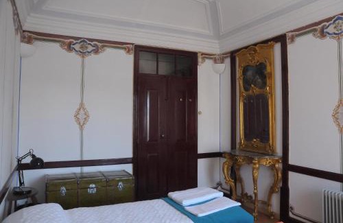 Evora Apartment | Pet-Friendly Casa do Sertório - Family Retreat with High Ratings