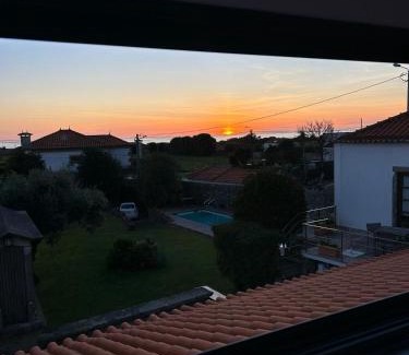 Areosa Resort | Charming Casa do Sorrio: Guest Rated 9.3 with Family Amenities
