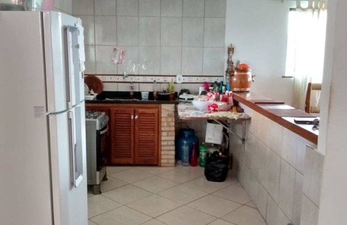 Sao Pedro da Aldeia House | Cozy Casa do Tião - Kitchen Amenities in São Pedro d'Aldeia