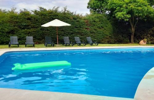 Aveiras de Cima House | Casa do Vale Paraíso: Pool & Tennis Court Near Lisbon