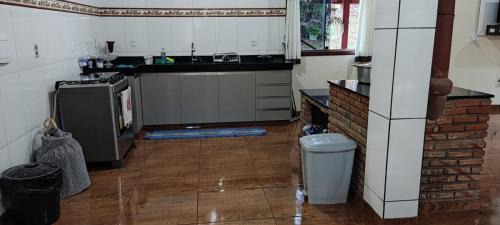 Lapinha da Serra House | Pet-Friendly Casa do Vani in Lapinha da Serra Awaits!