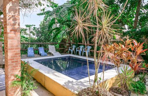 Veloso House | Discover Casa do Veloso: Family-Friendly & Pet Welcoming