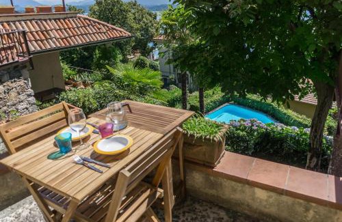 Belgirate Apartment | Casa Dolce Vita: Oceanfront Retreat with 9.3/10 Rating
