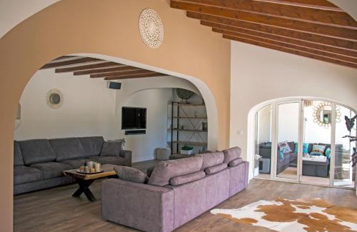 Montgo de Toscamar Villa | Family-Friendly Casa Don Jim: Private Pool & Ocean Views