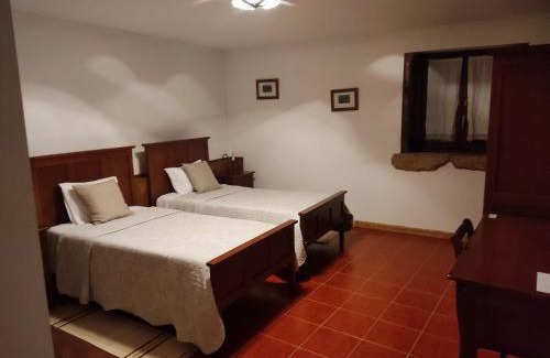 Carrazeda de Ansiaes House | Casa Dona Urraca: Oceanfront Bliss with a 9.4 Rating