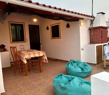 Santana de Cambas House | Family-Friendly Casa dos AVÓS with 9.1/10 Guest Rating
