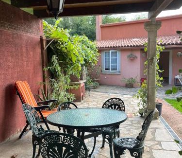 Carcacia House | Casa Dos Caseiros