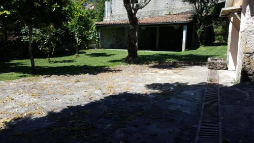 Ribeira de Pena House | Casa dos Covelos: Pet-Friendly Retreat with Pool & Family Fun