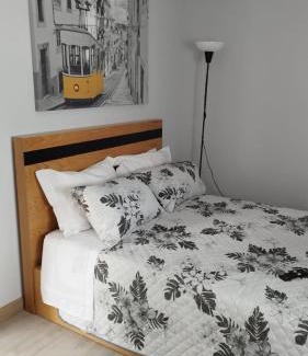 Covas House | Family-Friendly Retreat at Casa dos Devezas with High Ratings