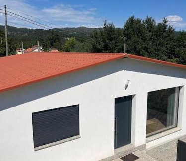 Sobradelo da Goma House | Discover Casa dos Doces: Oceanfront Paradise Awaits!