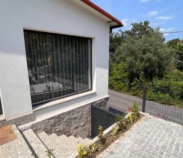 Sobradelo da Goma House | Discover Casa dos Doces: Oceanfront Paradise Awaits!