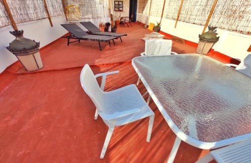 Isla Cristina House | Pet-Friendly Casa Dos Mareas with Oceanfront Views